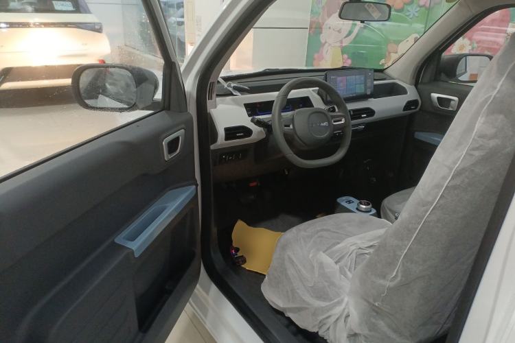 Used Geely Galaxy Panda 2024 Panda Mini 200km Endurance Bear
