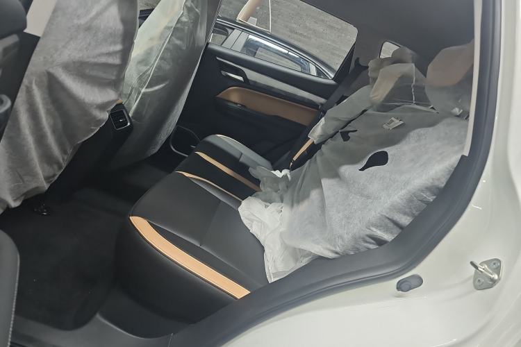 Used Geely Auto Haoyue PRO 2024 1.5T DCT Zongheng+ Left Rear Seat