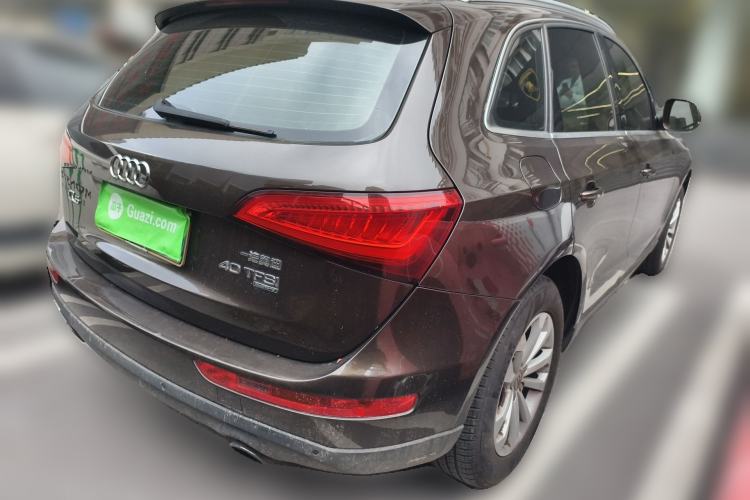 Used Audi Q5 2013 40 TFSI Technology Edition Rear Right 45 Deg