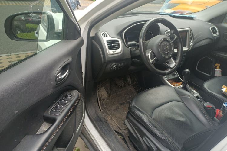 Used Jeep Compass 2017 200T Automatic Family Edition Driver Seat