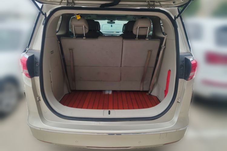 Used Buick GL8 2018 ES 28T Comfort Model China VI Standard Trunk