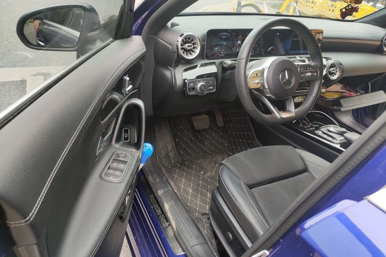 Used Mercedes-Benz A-Class 2020 Restyled A 200 L Sport Sedan Fashion Version Driver Seat