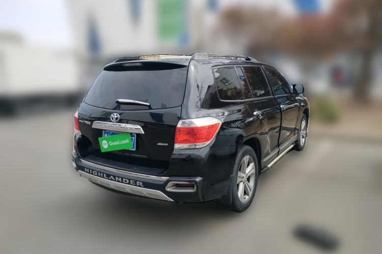 Used Toyota Highlander 2012 2.7L Two-Wheel Drive 7-Seater Luxury Edition Rear Right 45 Deg