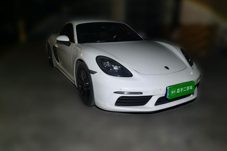 Used Porsche 718 2016 Cayman 2.0T
