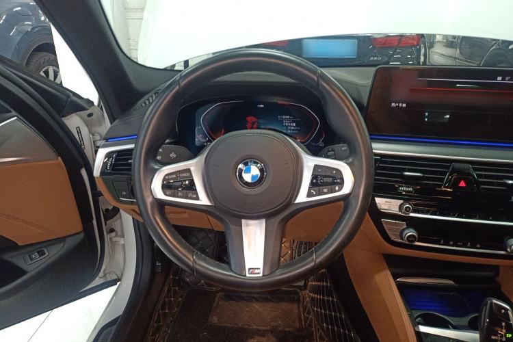 Used BMW 5 Series 2022 525i M Sport Package Steering Wheel