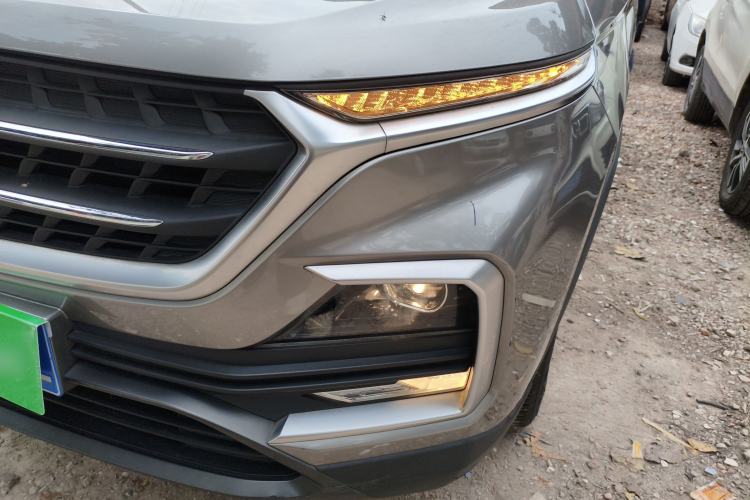 Used Baojun 530 2019 1.5T CVT Luxury Model 7 Seats China V Emission Standard