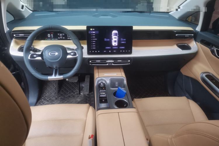 Used GAC Trumpchi E8 New Energy 2024 150km MAX Center Console