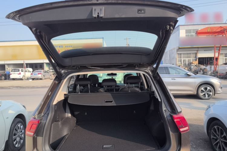 Used Volkswagen Tiguan L 2021 330TSI Automatic Two-Wheel Drive R-Line Enhanced Edition