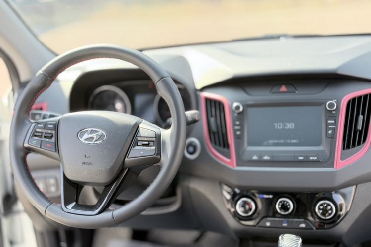 Used Hyundai ix25 2017 1.4T Automatic Smart Version