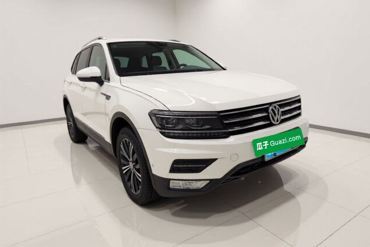 Used Volkswagen Tiguan L 2017 330TSI Automatic Two-Wheel Drive Flagship Edition Exterior 2