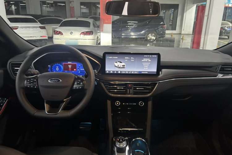 Used Ford Escape 2024 EcoBoost 245 Four-Wheel Drive ST-Line Pro Trim