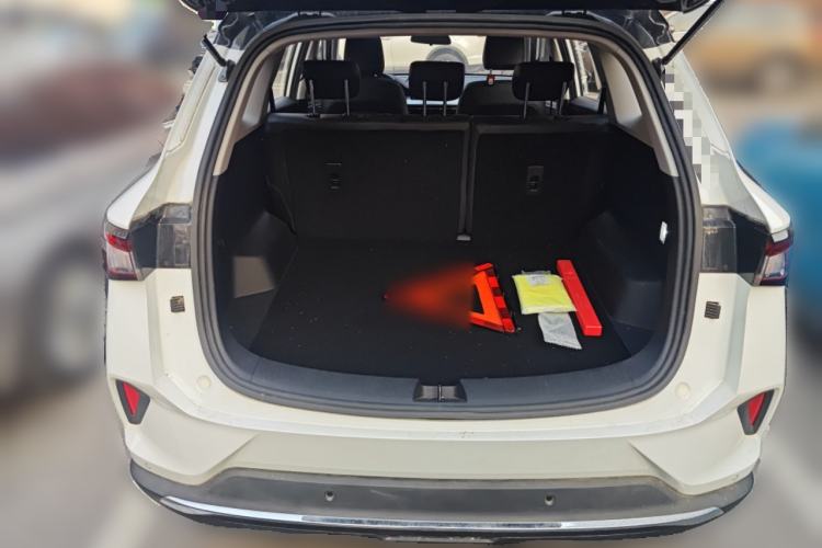 Used Wuling Asta 2022 2.0L DHT Electric-Speed Version