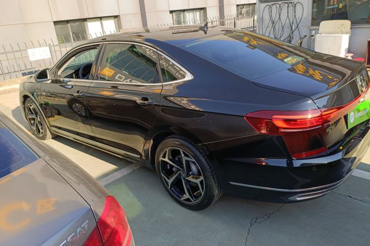 Used Volkswagen Passat 2024 330TSI Starry Elite Edition