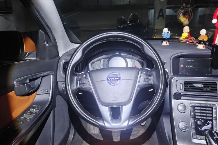 Used Volvo S60 2015 S60L T5 Zhiyue Edition