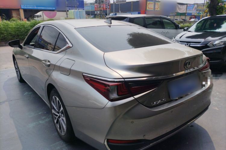 Used Lexus ES 2022 200 Excellence Edition Exterior 2