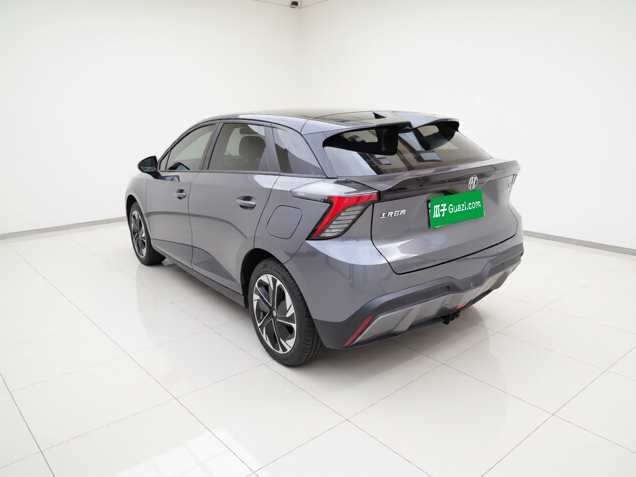 MG 4 EV 2022 425 km Luxury Edition — снимка 4