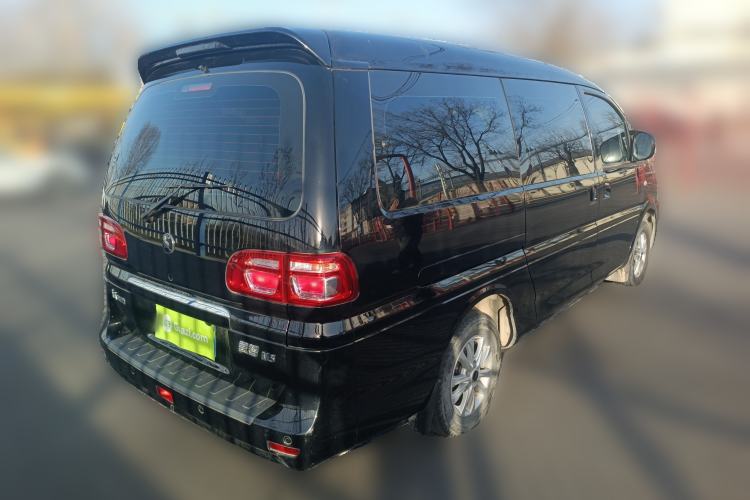 Used FORTHING Lingzhi 2022 Striving Version M5L 1.6L Luxury 7-Seater
