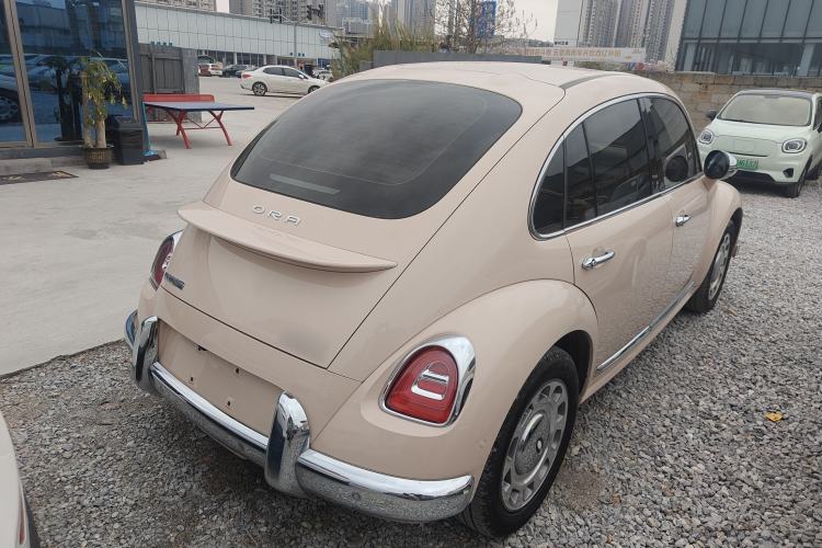 Used ORA Ballet Cat 2022 401 km Nutcracker Edition
