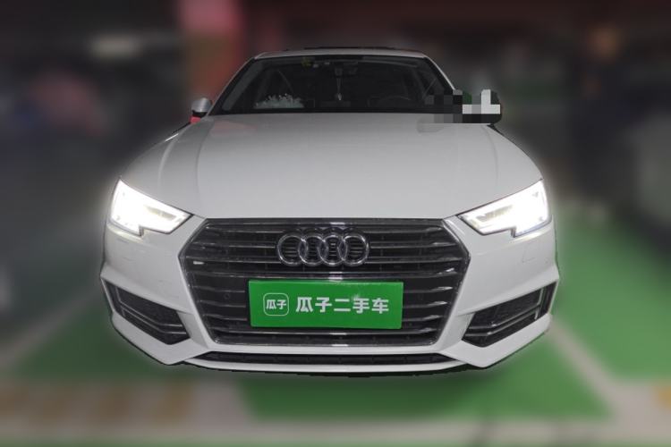 Used Audi A4L 2019 40 TFSI Ambition China VI Front