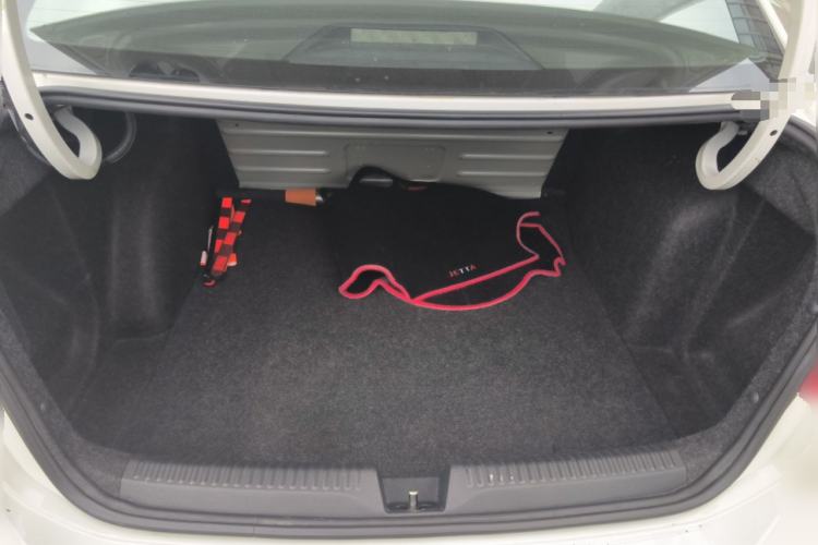 Used Volkswagen Jetta 2015 Value Edition 1.6L Automatic Comfort Version
