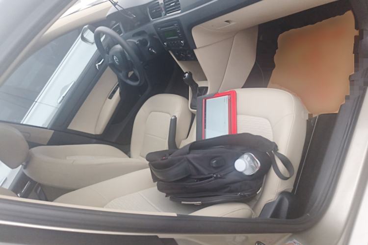 Used Skoda Rapid 2013 1.6L Automatic Smart Selection Model