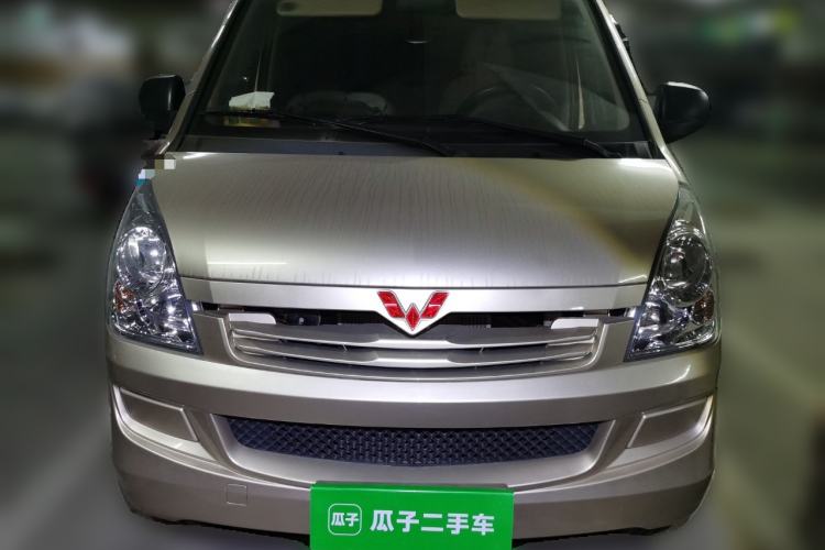 Used Wuling Rongguang S 2021 1.2L Base Model 7-Seater LSI
