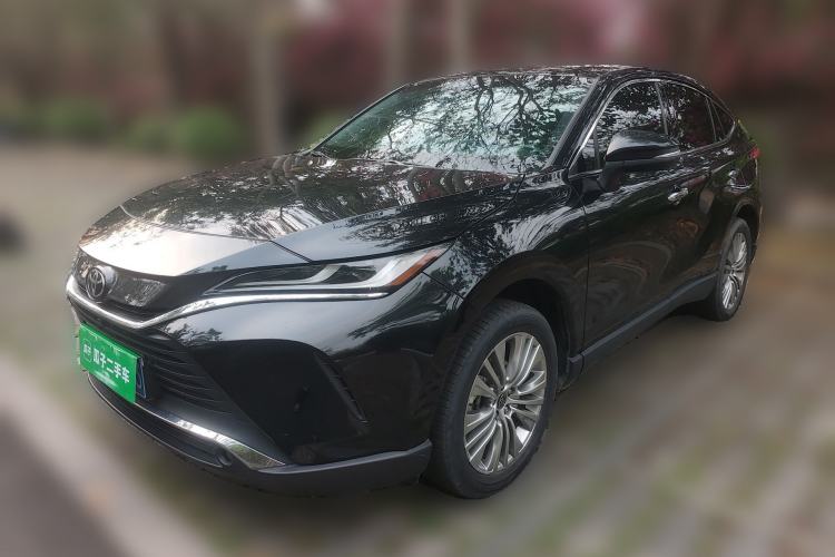 Used Toyota Harrier 2022 2.0L CVT Two-Wheel Drive Deluxe Edition