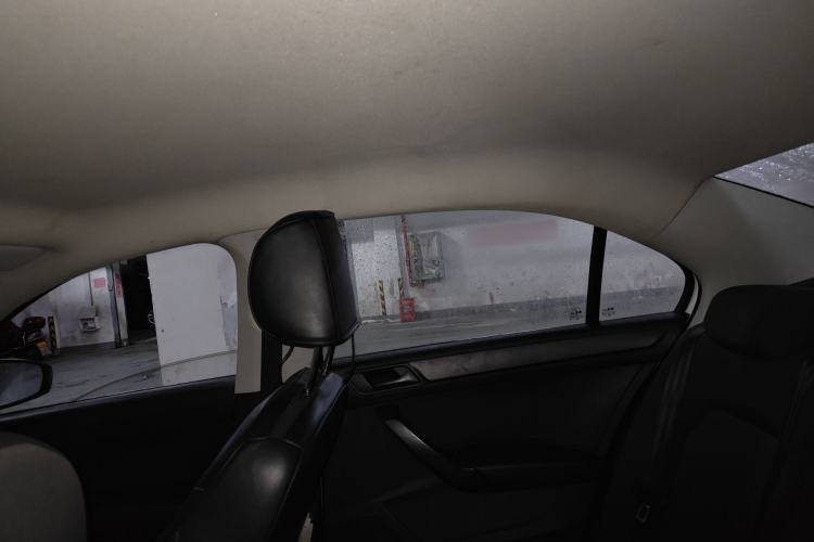 Used Volkswagen Santana 2016 1.6L Manual Fashion Edition