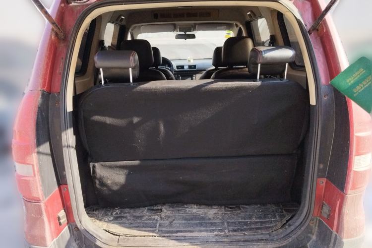 Used Dongfeng Fengon 360 2015 1.5L Manual Luxury 7-Seater China IV Standard Trunk