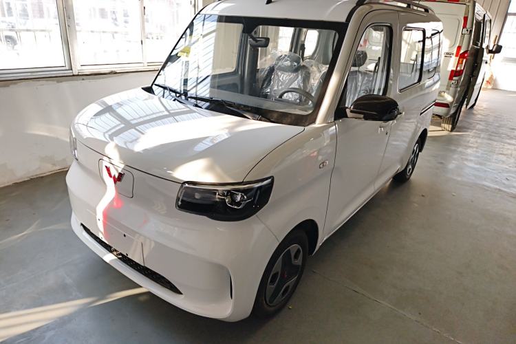 Used Wuling Zhiguang New Energy 2025 Model 305km Ambitious Edition