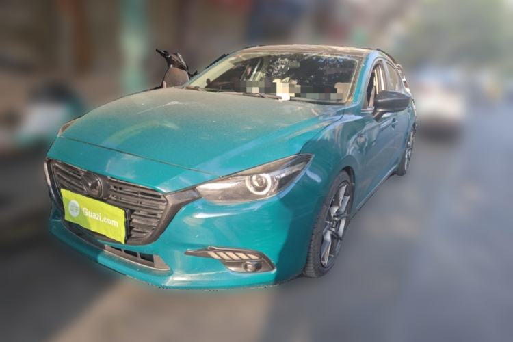 Used Mazda Mazda 3 Axela 2017 Hatchback 2.0L Automatic Luxury Model Emission Standard China V