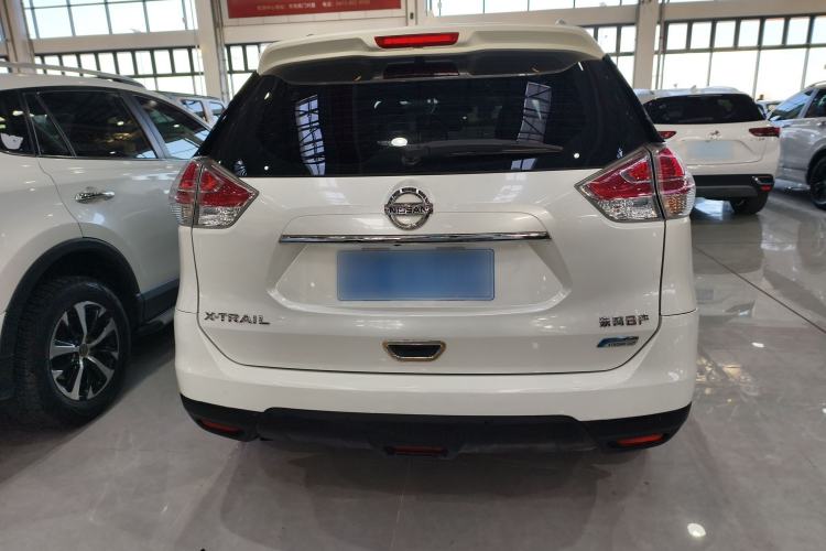 Used Nissan X-Trail 2015 2.0L CVT Comfort MAX Edition 2WD