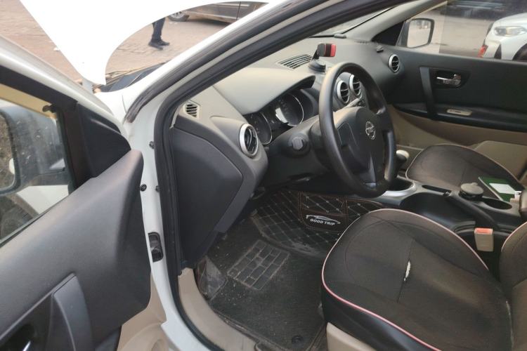 Used Nissan Qashqai 2012 1.6XE Wind 5MT 2WD
