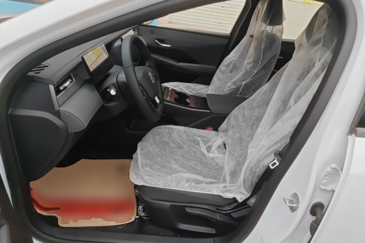 Used BYD Qin PLUS 2026 DM-i 128KM Progressive Model Left Front Seat