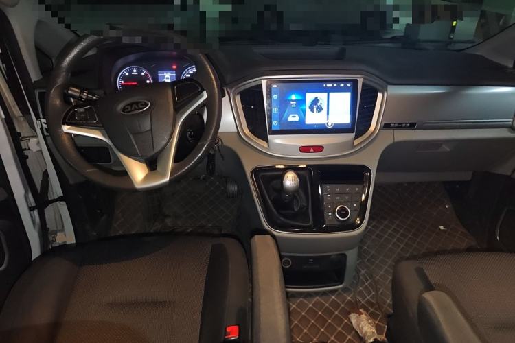 Used JAC Refine M4 2017 1.9T Diesel Manual Comfort Model