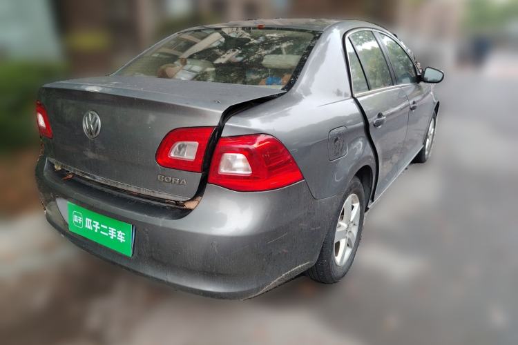 Used Volkswagen Bora 2012 1.6L Automatic Fashion Edition Rear Right 45 Deg