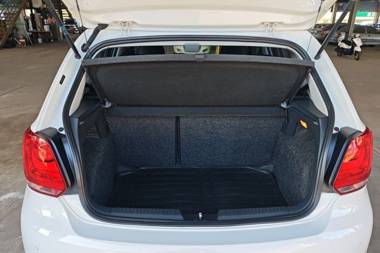 Used Volkswagen Polo 2013 1.6L Automatic Luxury Edition
