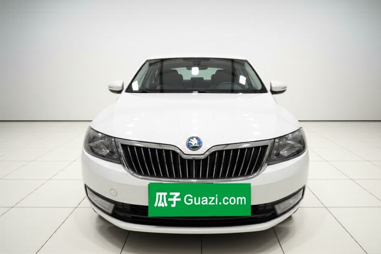Used Skoda Rapid Spaceback 2016 1.6L Automatic Chuanxing Edition

