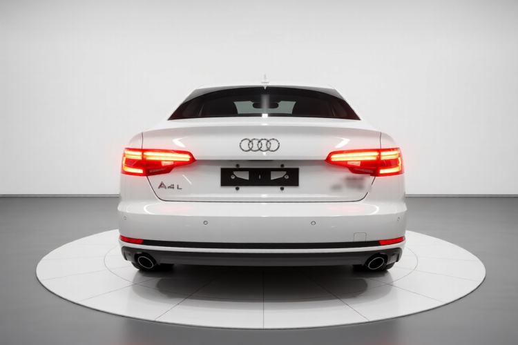 Used Audi A4L 2018 30th Anniversary Edition 40 TFSI Fashion Model