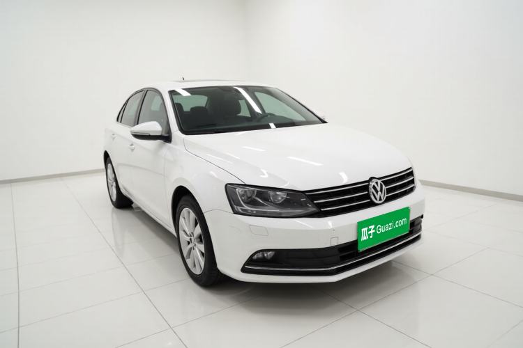 Used Volkswagen Sagitar 2015 1.6L Automatic Comfort Model