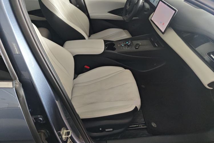 Used BYD Seal 06 New Energy 2025 DM-i Smart Drive 120KM Deluxe Model Right Front Seat
