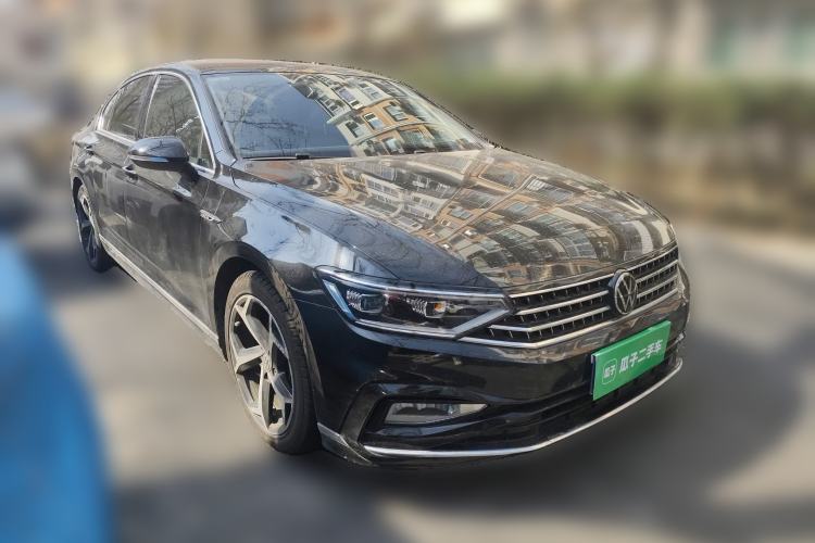 Used Volkswagen Magotan 2023 2 Million Units Commemorative Edition 330TSI DSG Luxury Version
