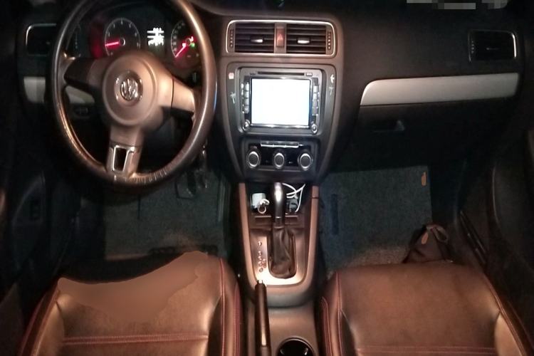 Used Volkswagen Sagitar 2014 Revised Version 1.6L Automatic Comfort Edition