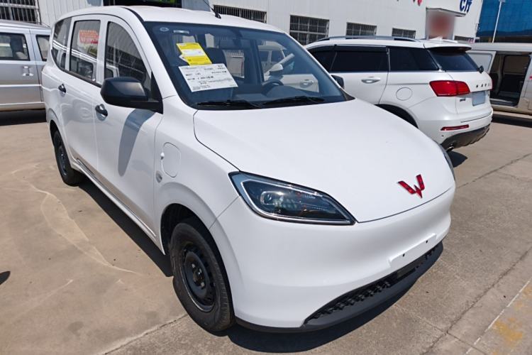 Used Wuling Hongguang New Energy 2024 All-Electric Model 300KM Standard Version Exterior 1