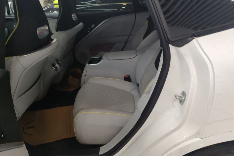 Used Avatr 11 2022 Ultra-Long Range Dual-Motor Luxury Edition 4 Seats
