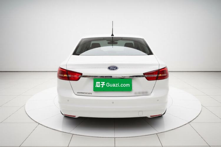 Used Ford Escort 2015 1.5L Automatic Fashion Model
