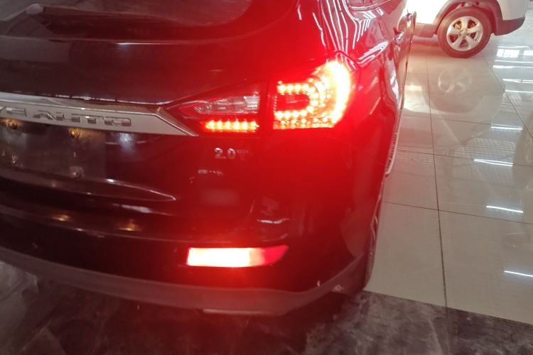 Used Zotye T600 2015 Family Edition 2.0T Manual Luxury Version