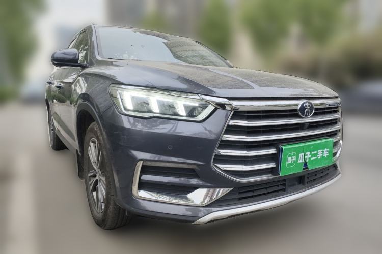 Used BYD Song Pro 2019 1.5T Automatic Luxury Model Front Right 45 Deg