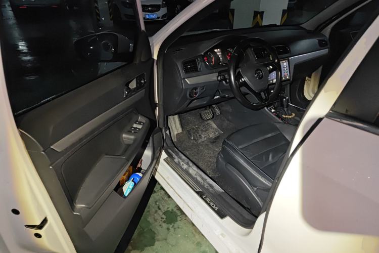 Used Volkswagen Lavida 2017 230TSI DSG Comfort Edition
