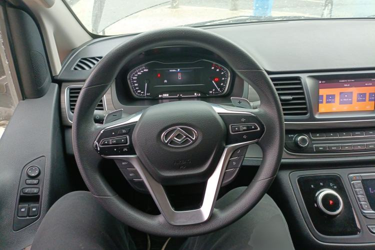 Used SAIC MAXUS G10 2021 2.0T Automatic Elite Edition Diesel 7-Seater
